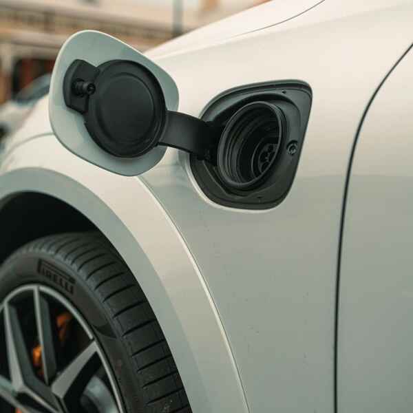 ev charging gold coast